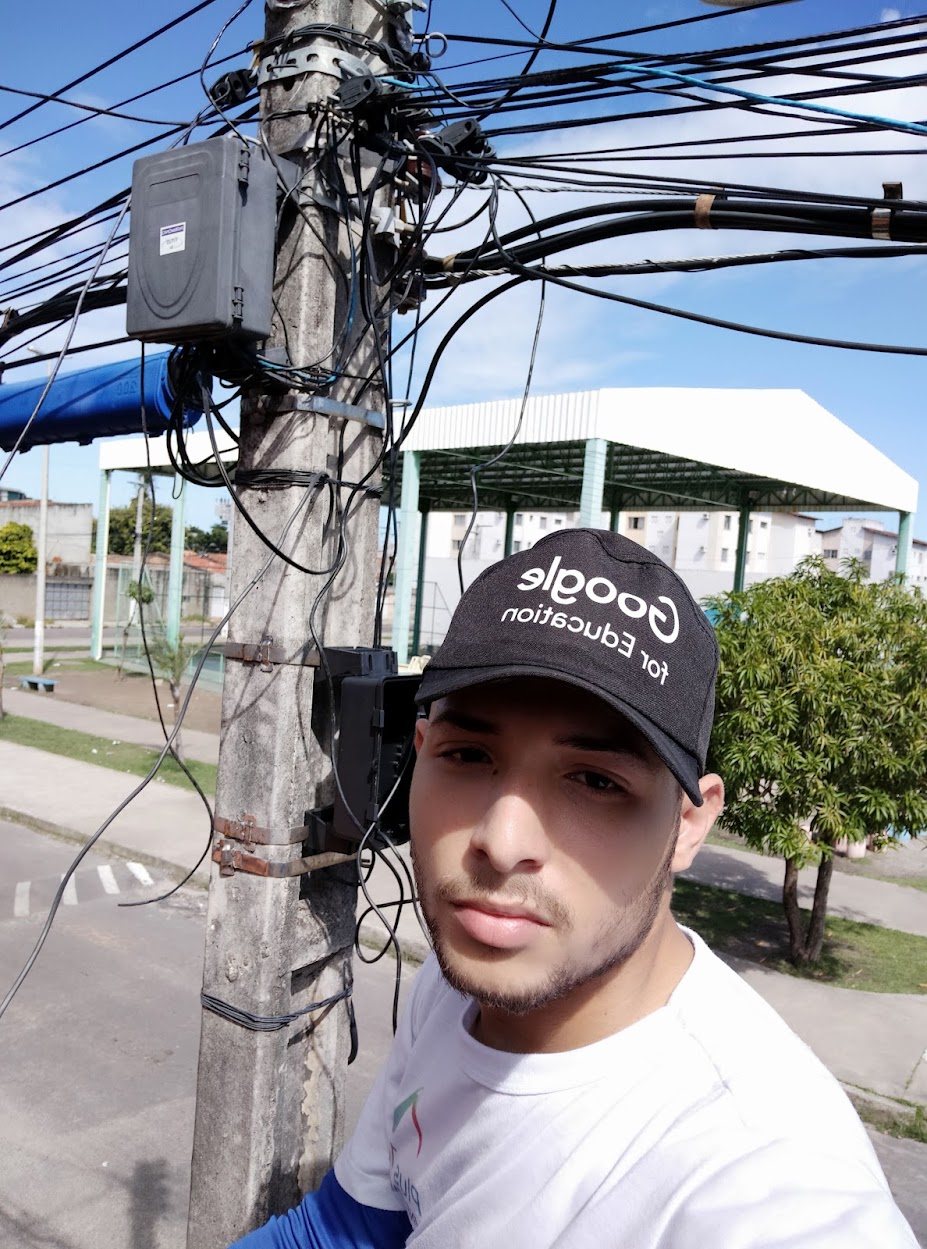 Willy Elvis em provedor proprio de bairro em 2019